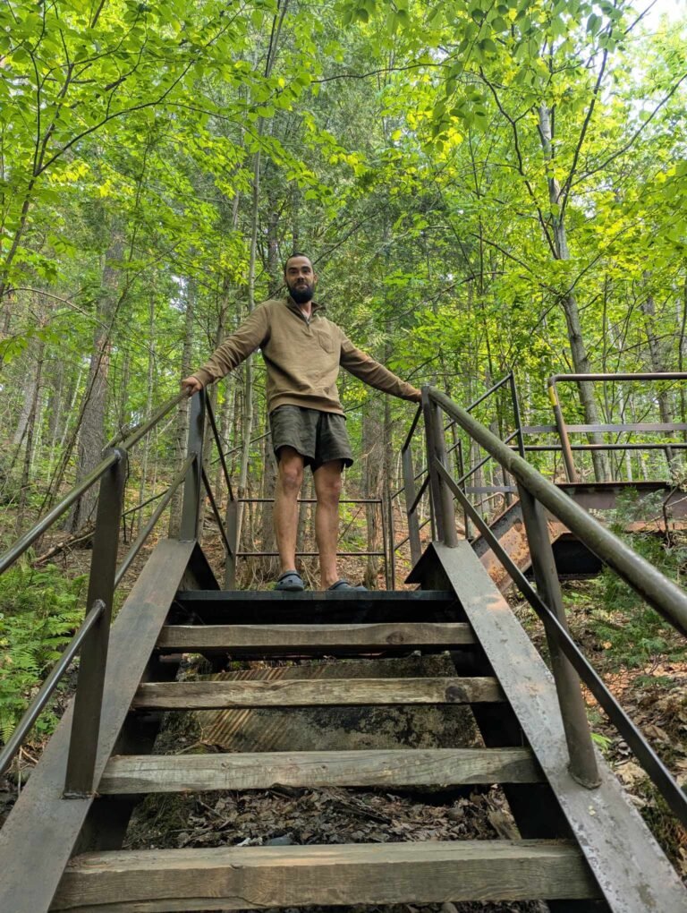 Association messenger creation 2513eeaf d273 4409 9546 2ac71a36c571